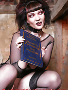 An erotic book, pic 1